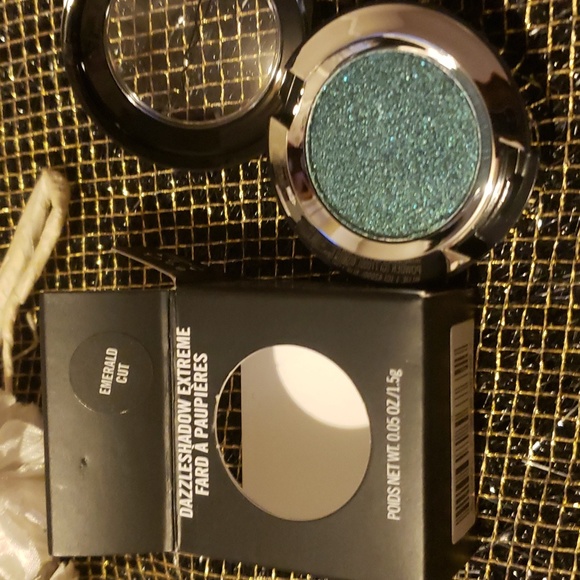 🌟🧚‍♀️EMERALD CUT Mac RARE Dazzleshadow Extreme Eye Single NWT - Picture 6 of 8